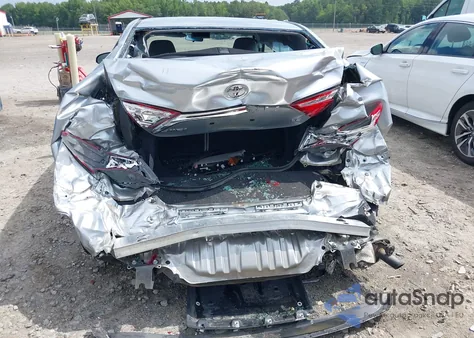 2017 Toyota Camry Le z USA, uszkodzony, nr VIN 4T1BF1FK1HU392637